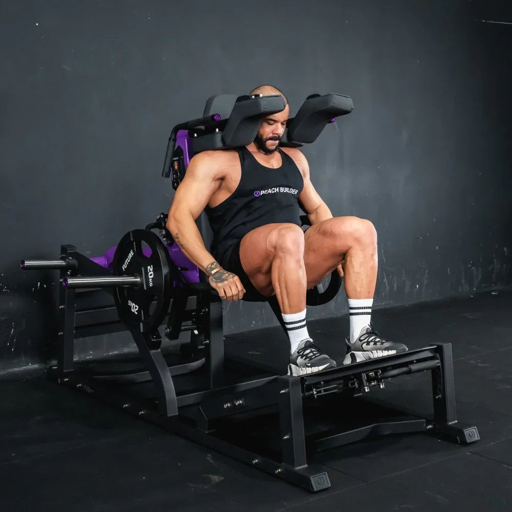 Plate Loaded V Squat - Peach Builder